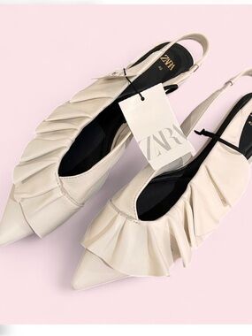 ZARA -  Cream Pointed Ruffle Slingback Flats